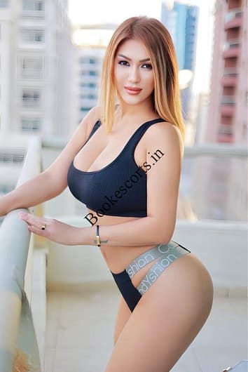 Who wanna fuck fuck my wet pussy and cum inside me